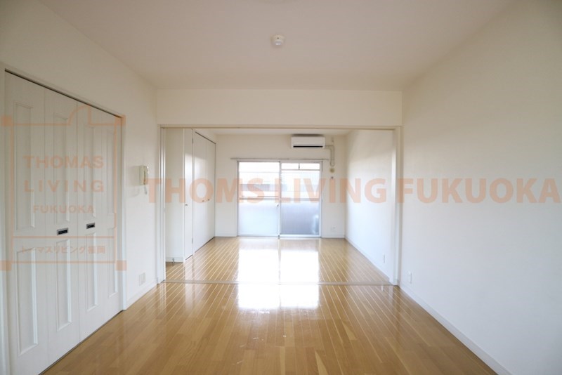 居室・リビング　リビング　別号室参考写真