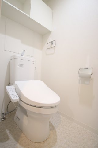 トイレ　トイレもきれいです