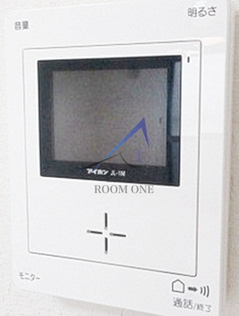 セキュリティ　モニター付きインターホンです。