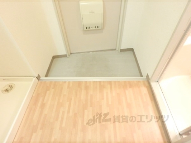 玄関　室内から見た玄関です