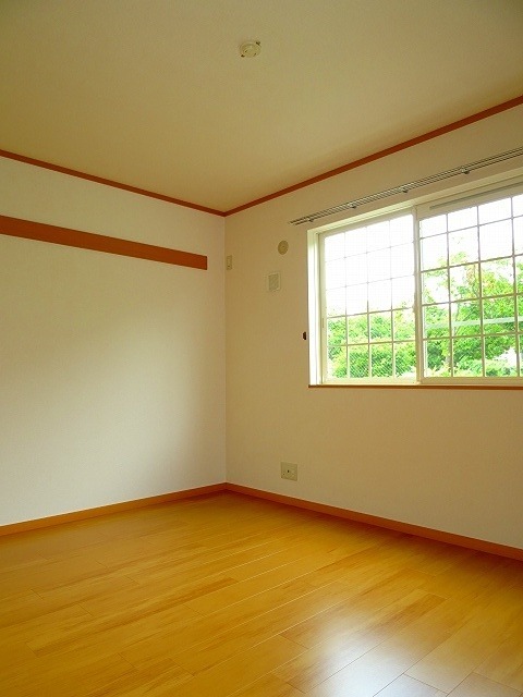 その他部屋・スペース　フローリングの室内です。
