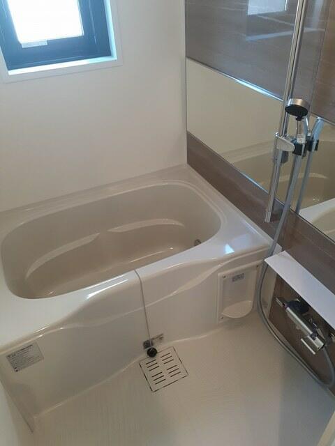 バス・シャワールーム　?