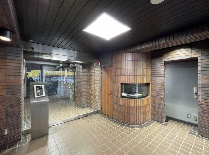 エントランス　エントランス