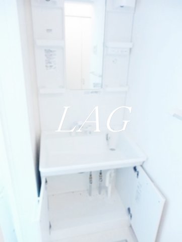 洗面設備　独立洗面台です。