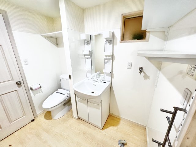 洗面設備　※別部屋参考写真