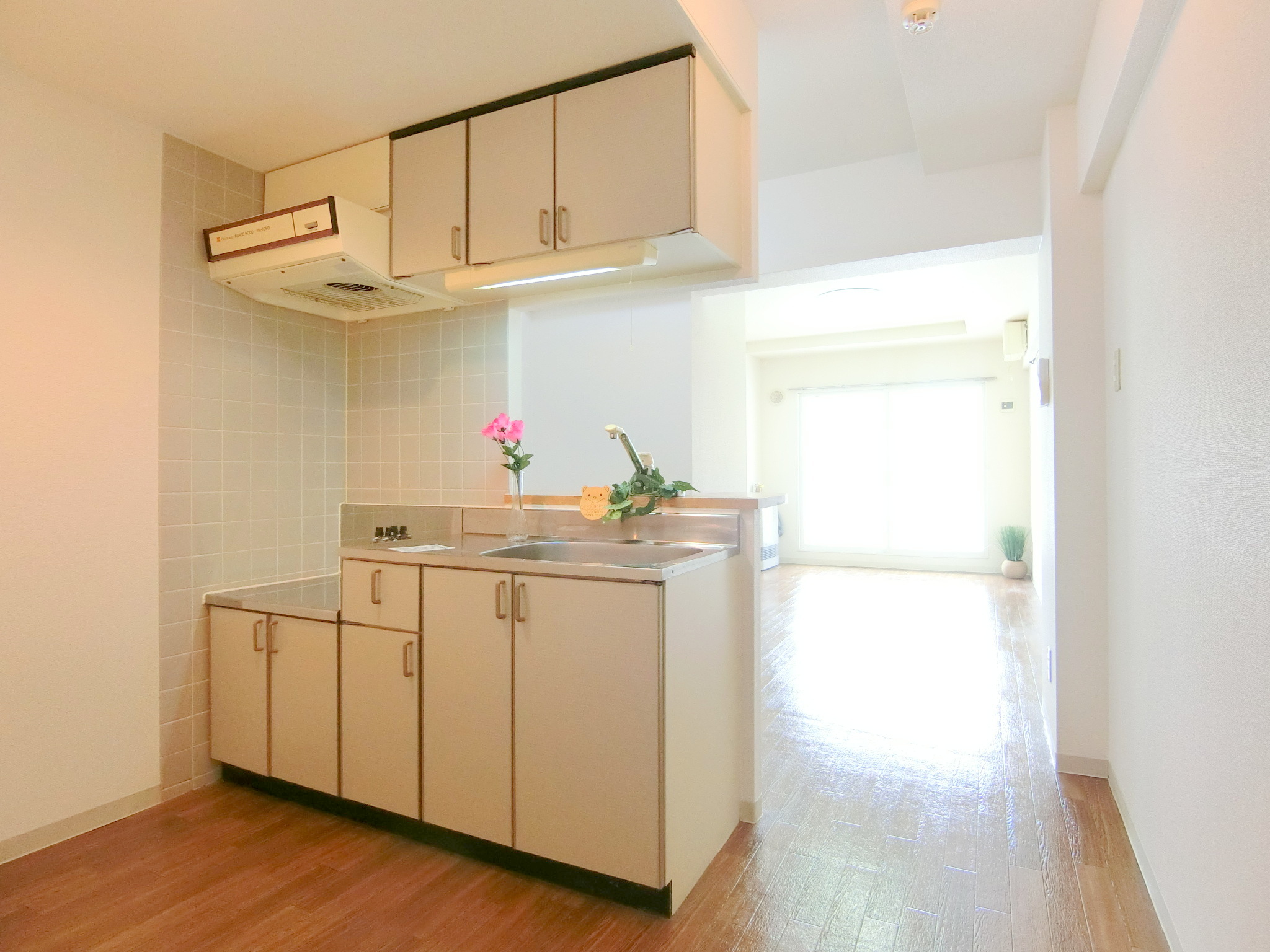 居室・リビング　人気の対面キッチンタイプです☆