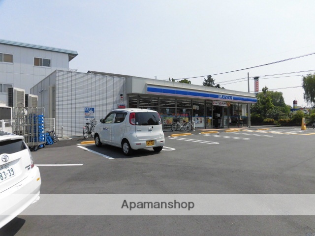 コンビニ　（コンビニ）まで291m