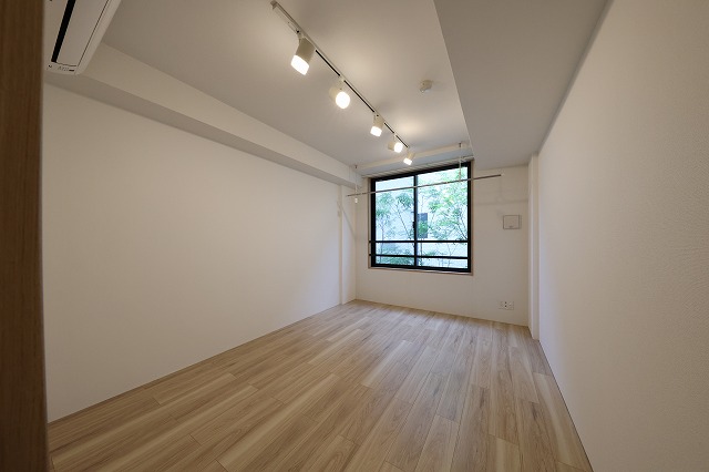 居室・リビング　居室