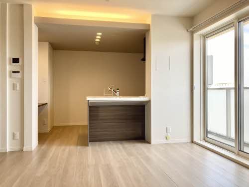 居室・リビング　13.6帖のリビング♪