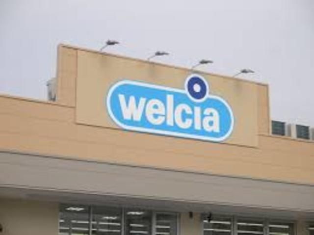 ドラックストア　ウエルシア三鷹下連雀店（ドラッグストア）まで297m