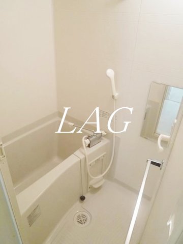 バス・シャワールーム　お風呂です。