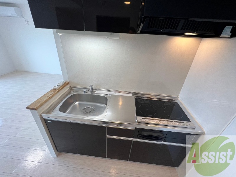 キッチン　システムキッチンなのでコンロ設置不要です！