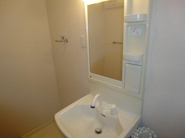 洗面設備　洗髪洗面化粧台