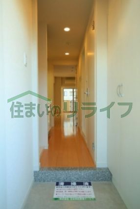 玄関　AQUA ARTESSIMO CONCORDIA