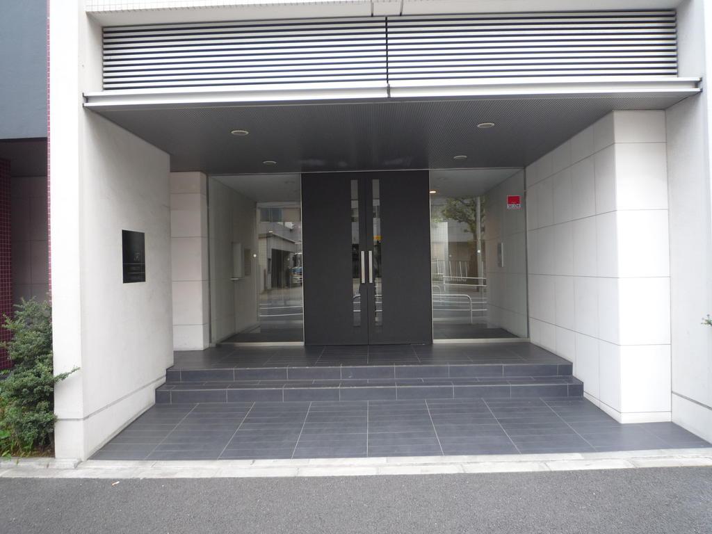 エントランス　エントランス