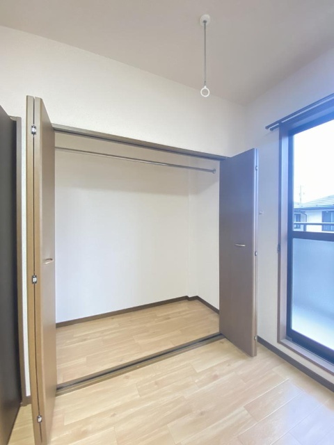 収納　同物件別室のイメージ画像となります　反転した間取りとなります