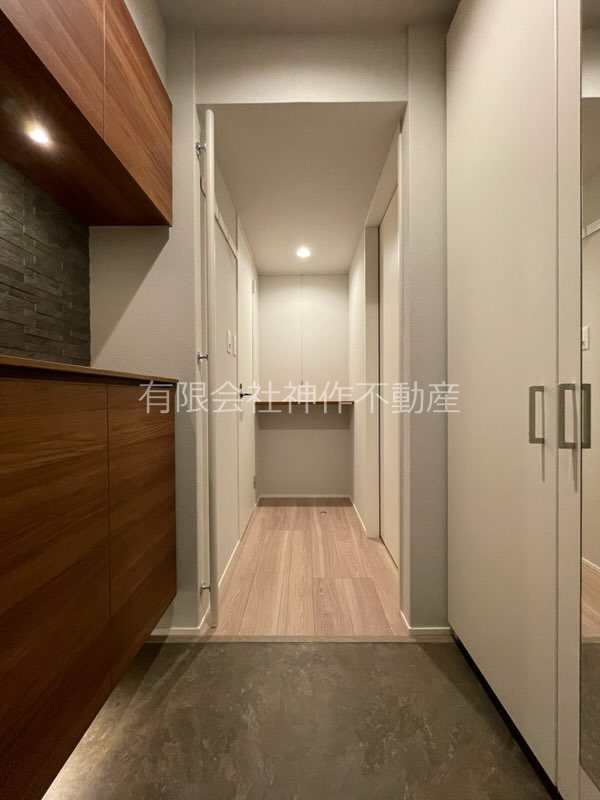 玄関　シューズBOX・玄関収納