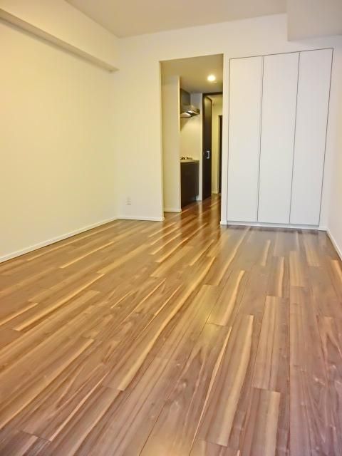 その他部屋・スペース　★ゆったりサイズの10帖洋室です★