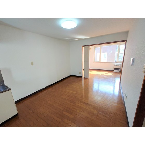 居室・リビング　リビング