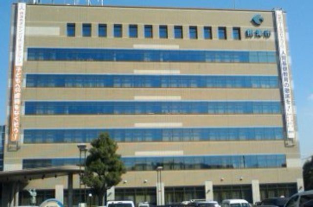 役所　摂津市役所（役所）まで945m