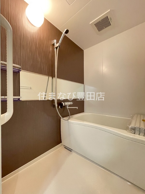 バス・シャワールーム　別部屋写真