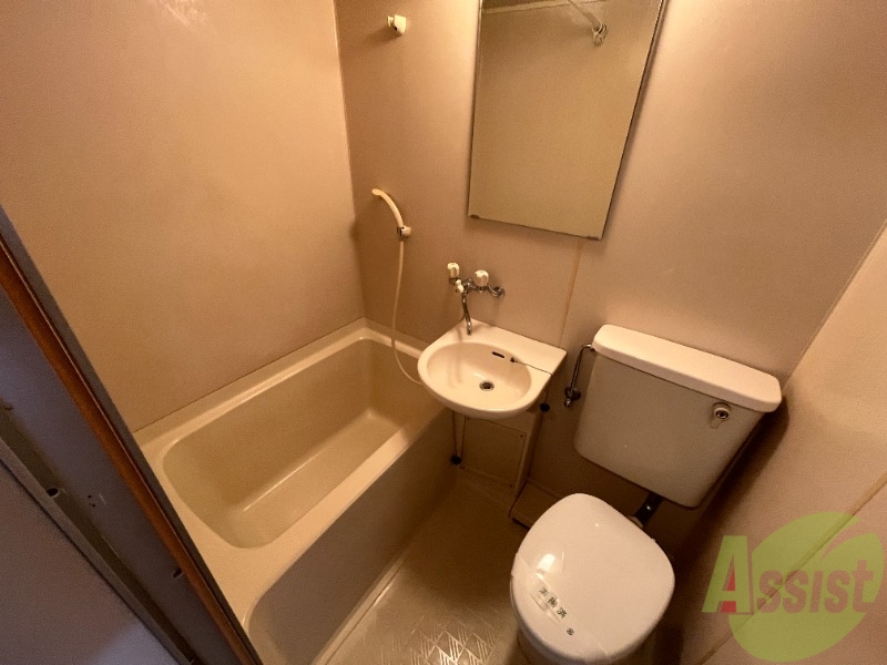 バス・シャワールーム