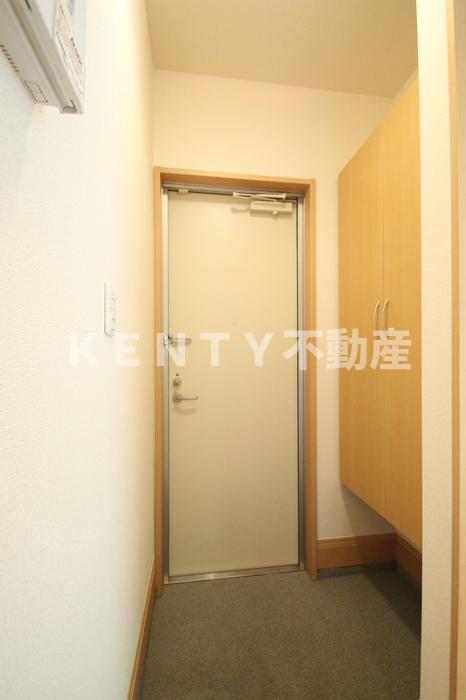 玄関　落ち着いた玄関です