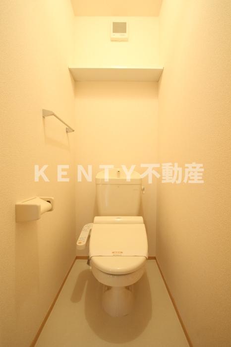 トイレ　落ち着いたトイレです