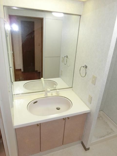 洗面設備　独立洗面台