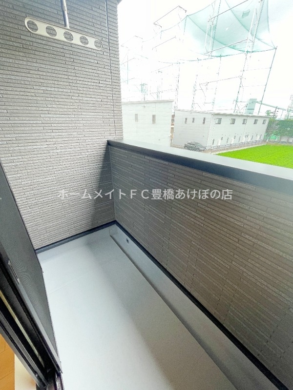 バルコニー　同型完成モデル