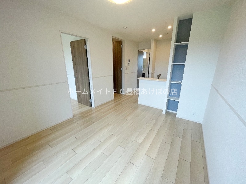 居室・リビング　同型完成モデル