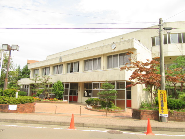 小学校　増田小学校（小学校）まで1100m