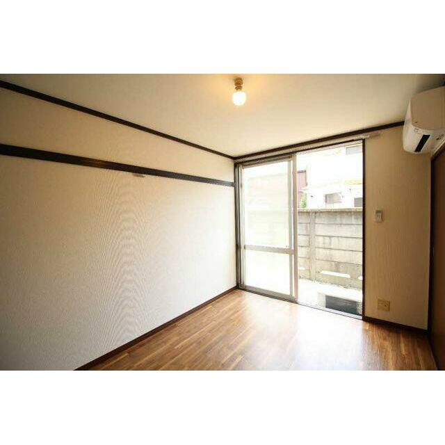 居室・リビング　洋室