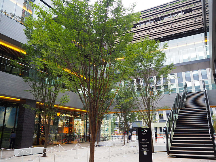 ショッピングセンター　グローバルゲート（ショッピングセンター）まで847m