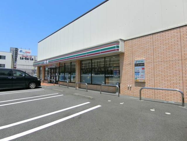コンビニ　セブン－イレブン沼津駅北口店（コンビニ）まで1271m