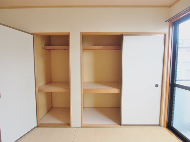 収納　※同じ間取りの別部屋のお写真です※