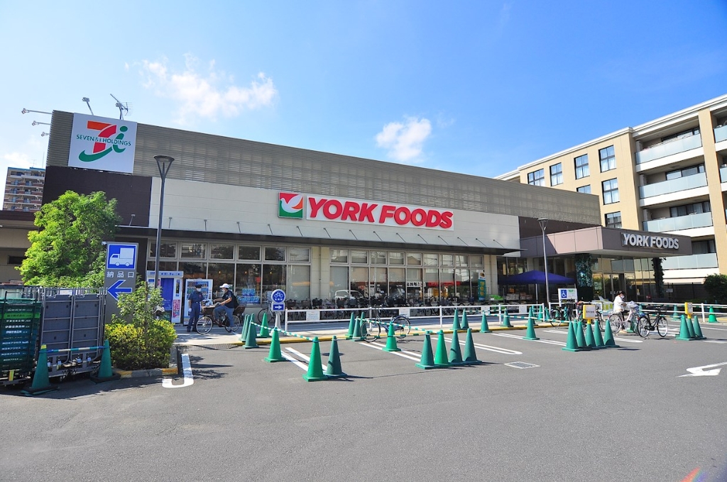 スーパー　ヨークフーズ 三ノ輪店（スーパー）まで408m