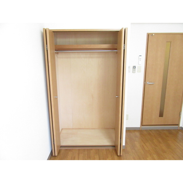 収納　大きなクローゼット