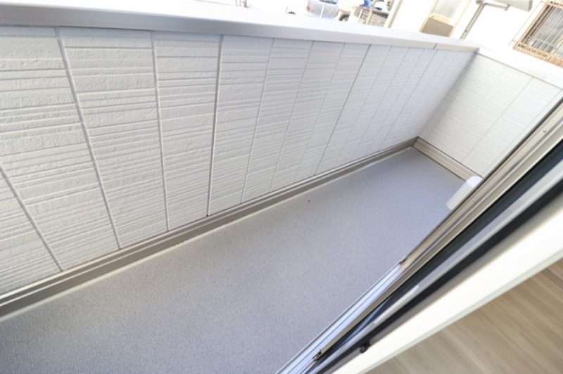 バルコニー　図面と現状に相違がある場合には現状を優先