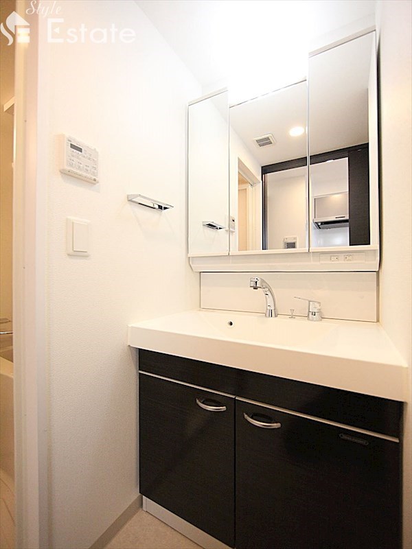 洗面設備　独立洗面台