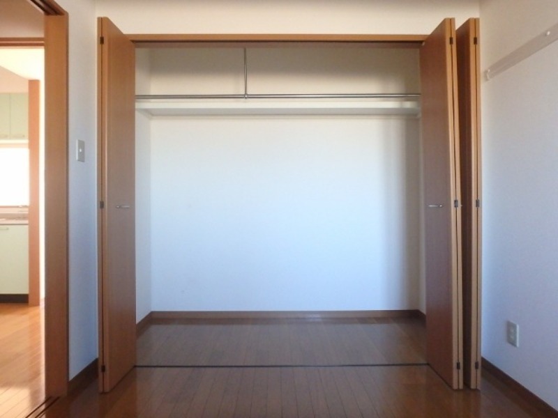 収納　図面と現状に相違がある場合には現状を優先