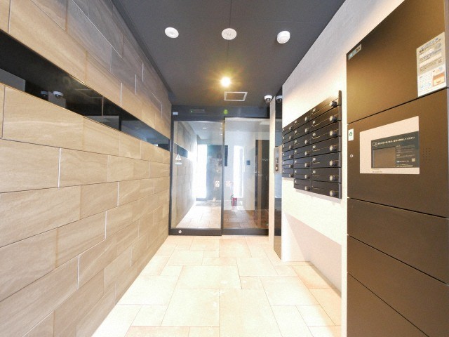 エントランス　ステキなエントランスがお出迎え！