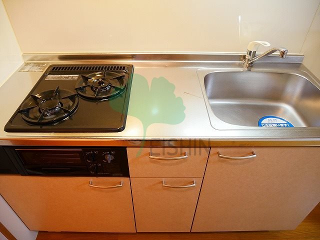 キッチン　シンプルな清潔感のあるキッチンです！