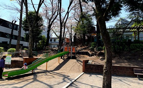 公園　世田谷区駒繋公園（公園）まで329m