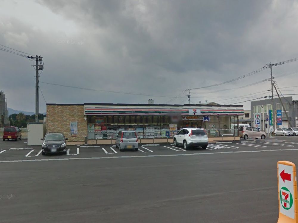 コンビニ　セブンイレブン 大村放虎原店（コンビニ）まで120m