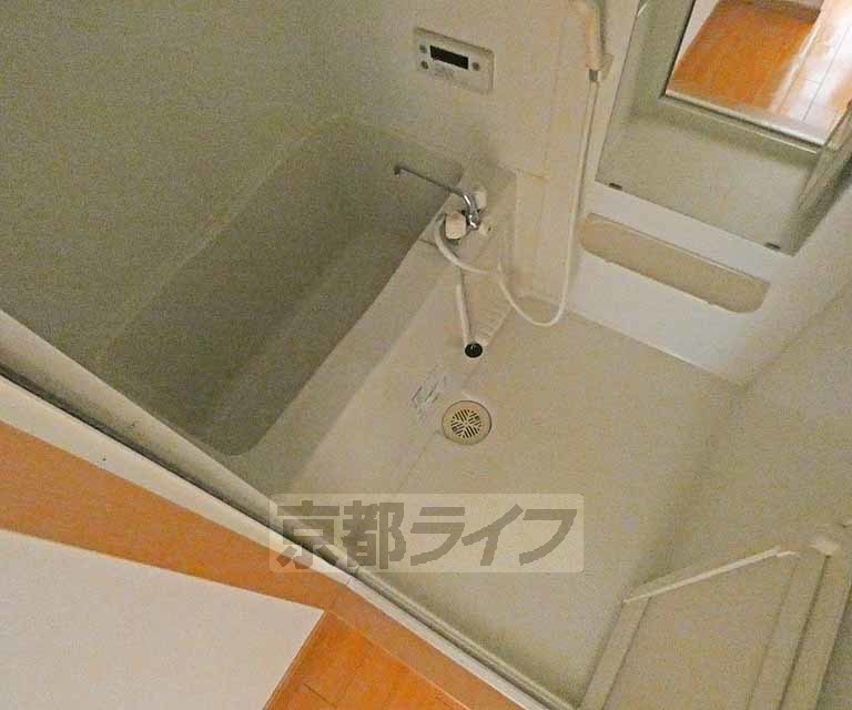 バス・シャワールーム　バスです。