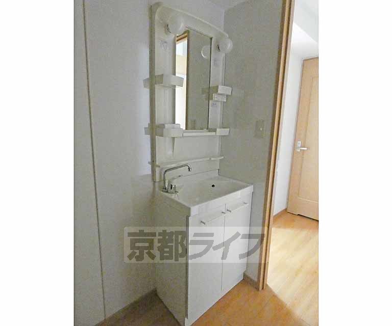 洗面設備　洗面所です。