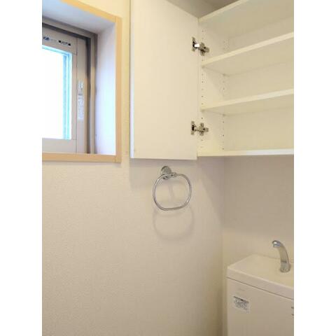 トイレ　収納付きのトイレ♪