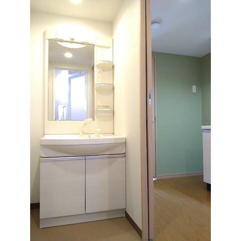 洗面設備　人気の独立洗面台♪