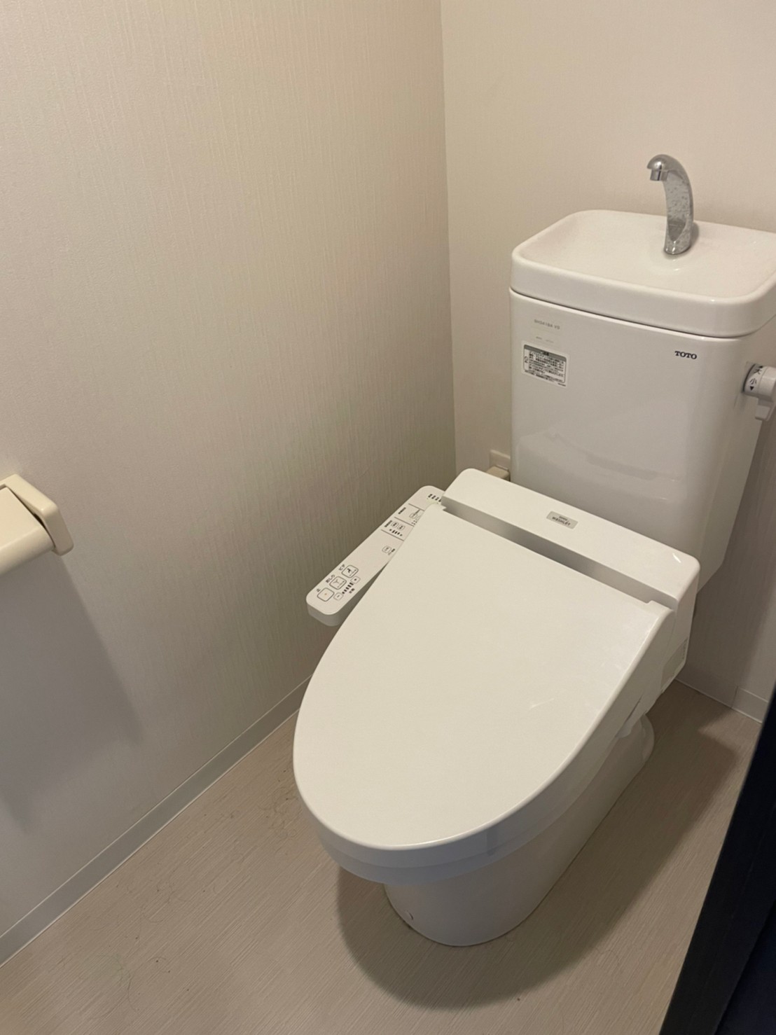 トイレ　※同建物別部屋